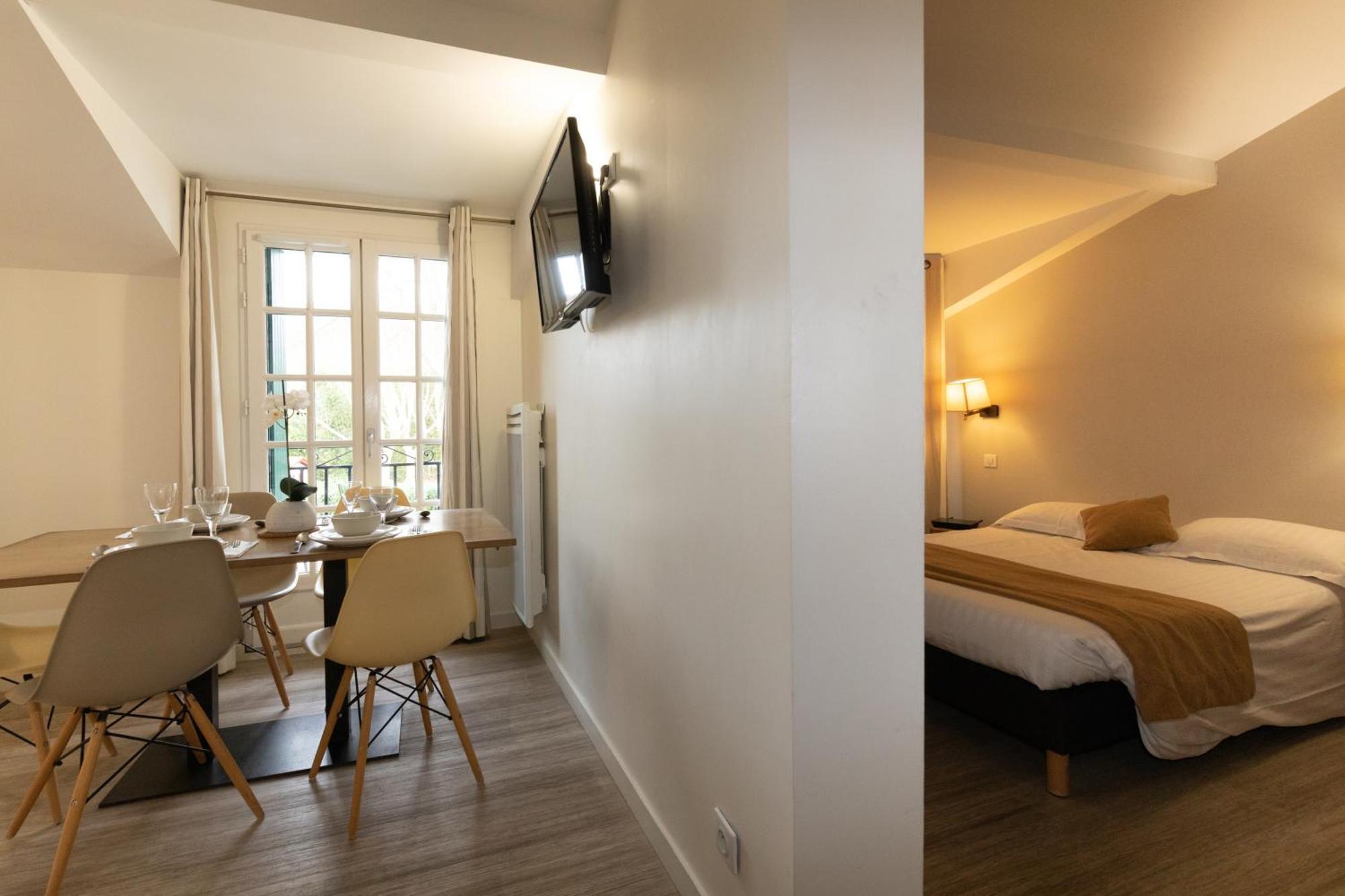 Hotel Residence Alaia อัสแก็ง ห้อง รูปภาพ